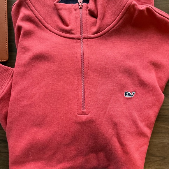 Vineyard Vines Sangria Saltwater Quarter-Zip Men’s Size: Small - Picture 3 of 3